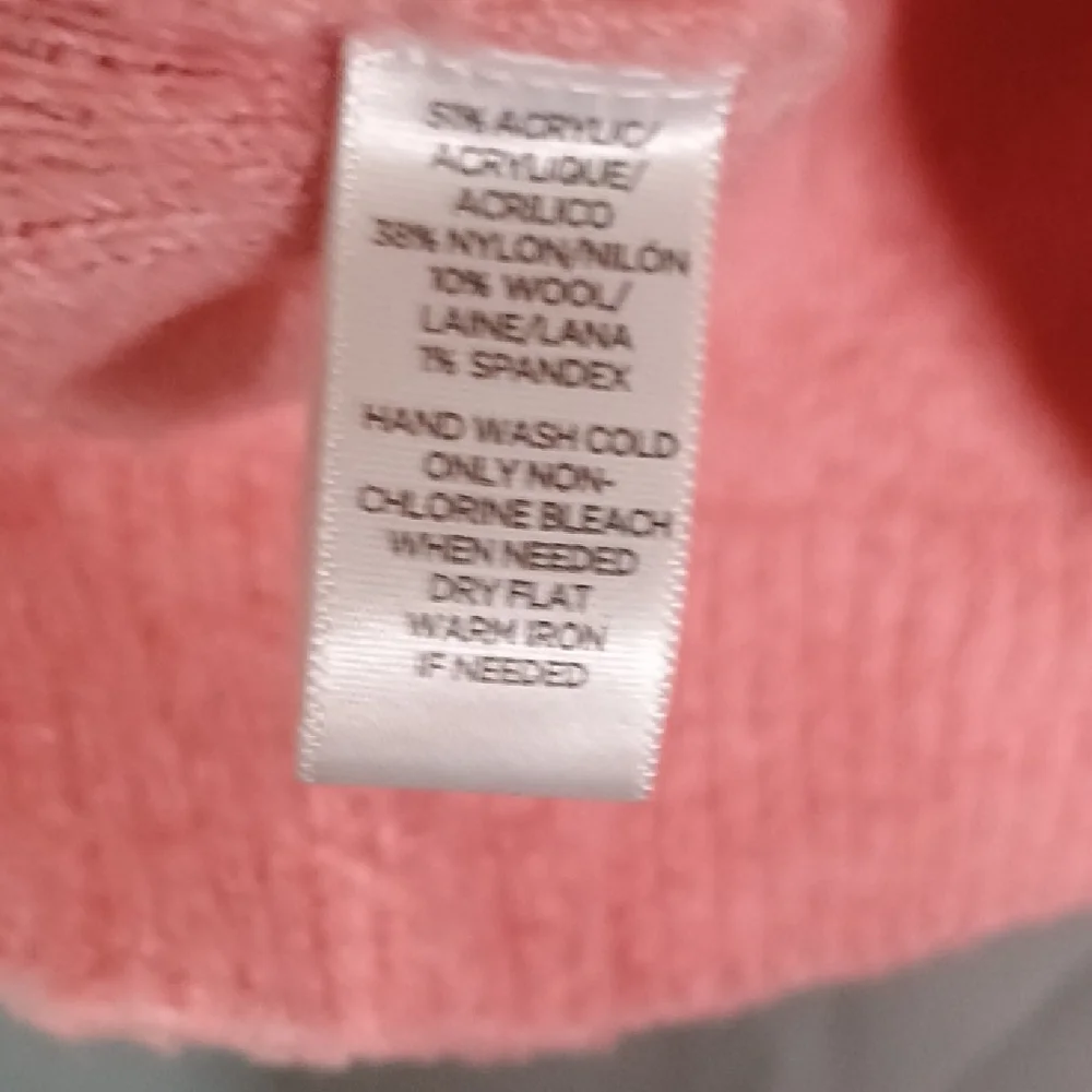 LOFT Soft Pink V-Neck Sweater - Picture 2 of 3